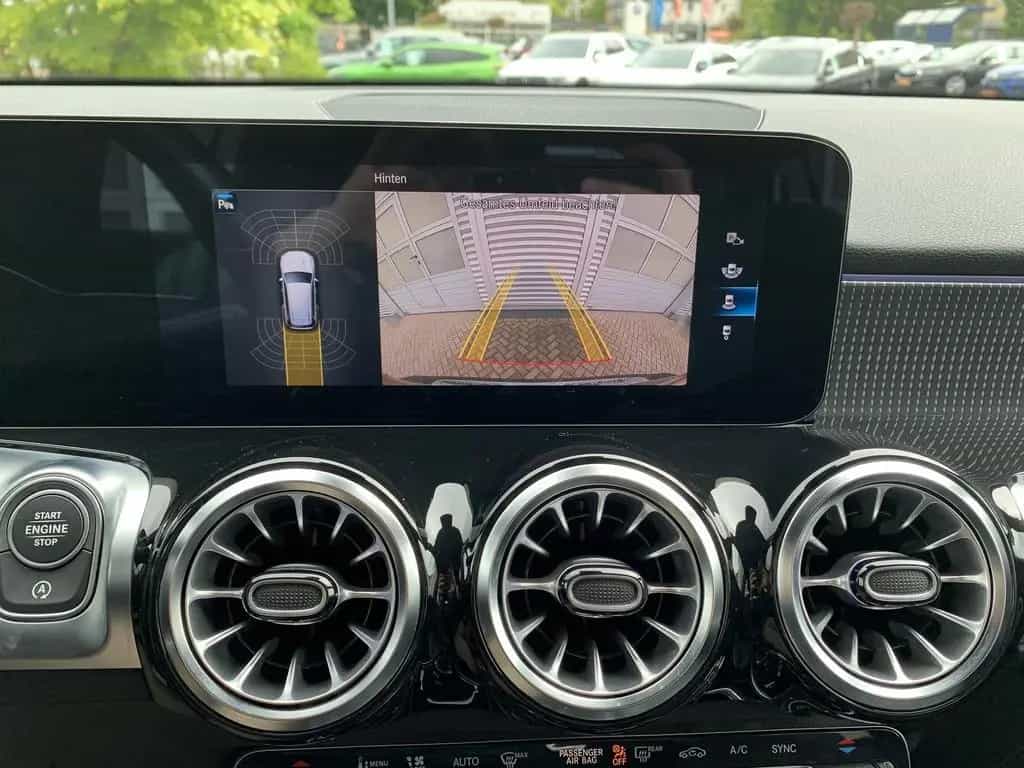 Mercedes-Benz GLB 250 GLB250 4MATIC AHK+LED+Kamera+Distronic+Ambiente 05/2021-photo-22