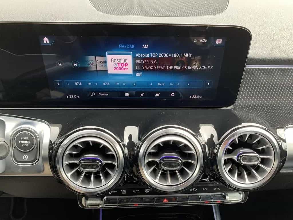 Mercedes-Benz GLB 250 GLB250 4MATIC AHK+LED+Kamera+Distronic+Ambiente 05/2021-photo-25