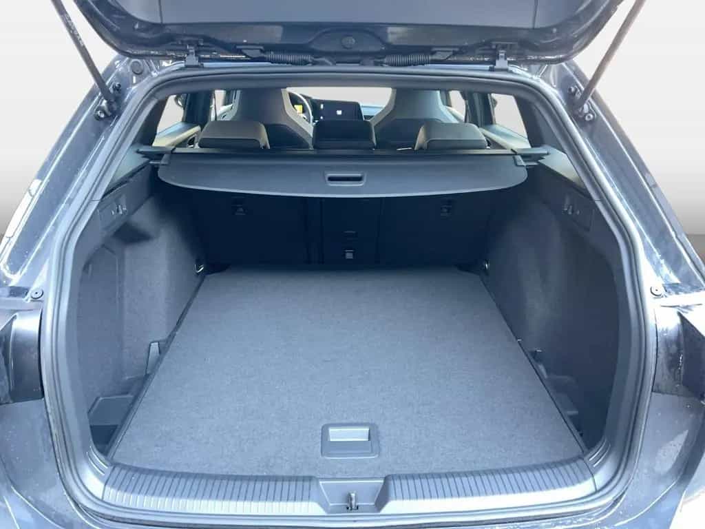 Volkswagen Golf VIII Variant 2.0 TDI DSG R-Line CarPlay|ACC 10/2022-photo-11