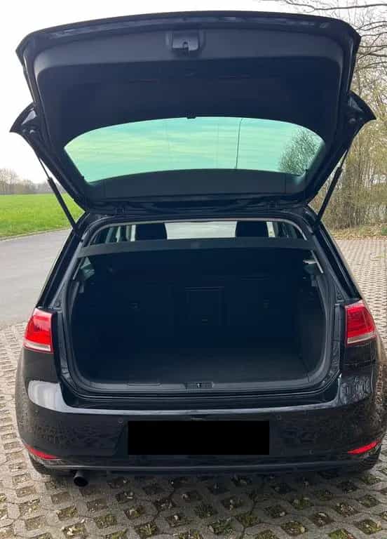 Volkswagen Golf 7 1.2 TSI ALLSTAR TÜV NEU Anhängerkupplung 01/2017-photo-6