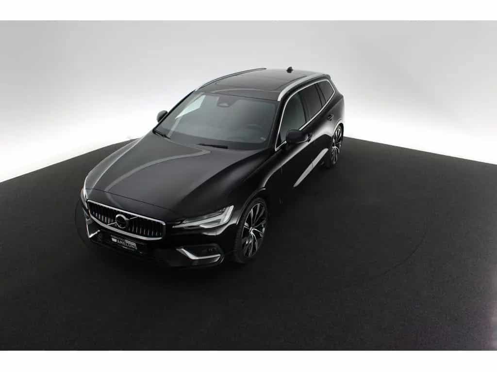 Volvo V60 B4 Ultimate Bright 10/2022-photo-14