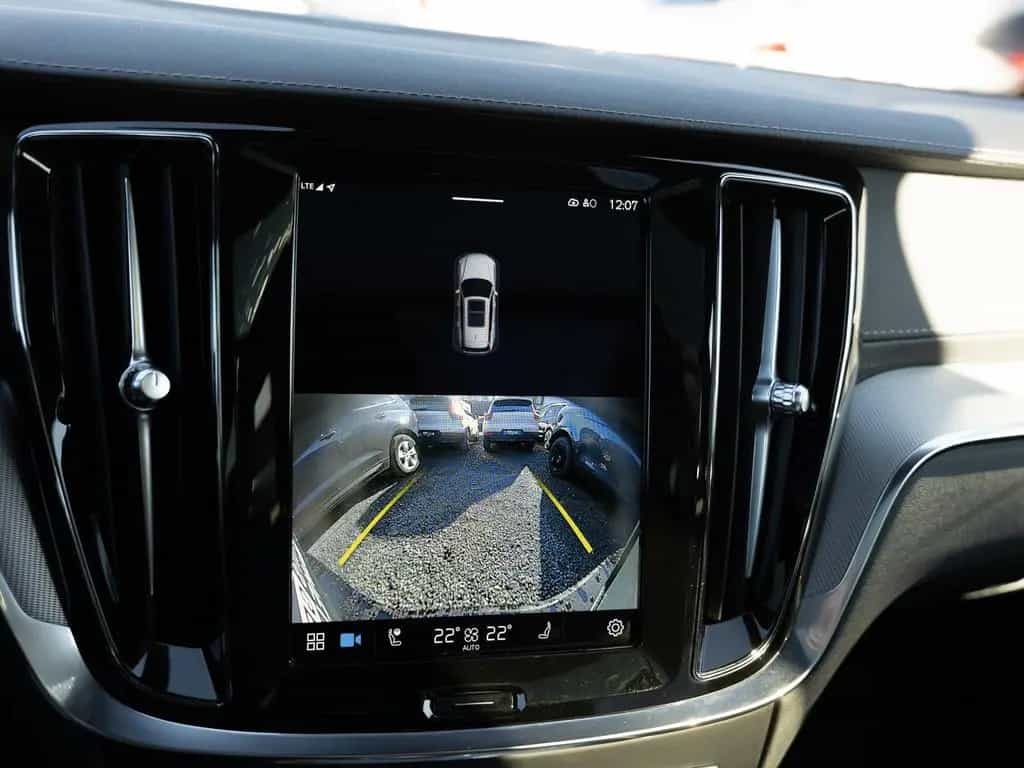 Volvo V60 B4 Ultimate Bright 10/2022-photo-27