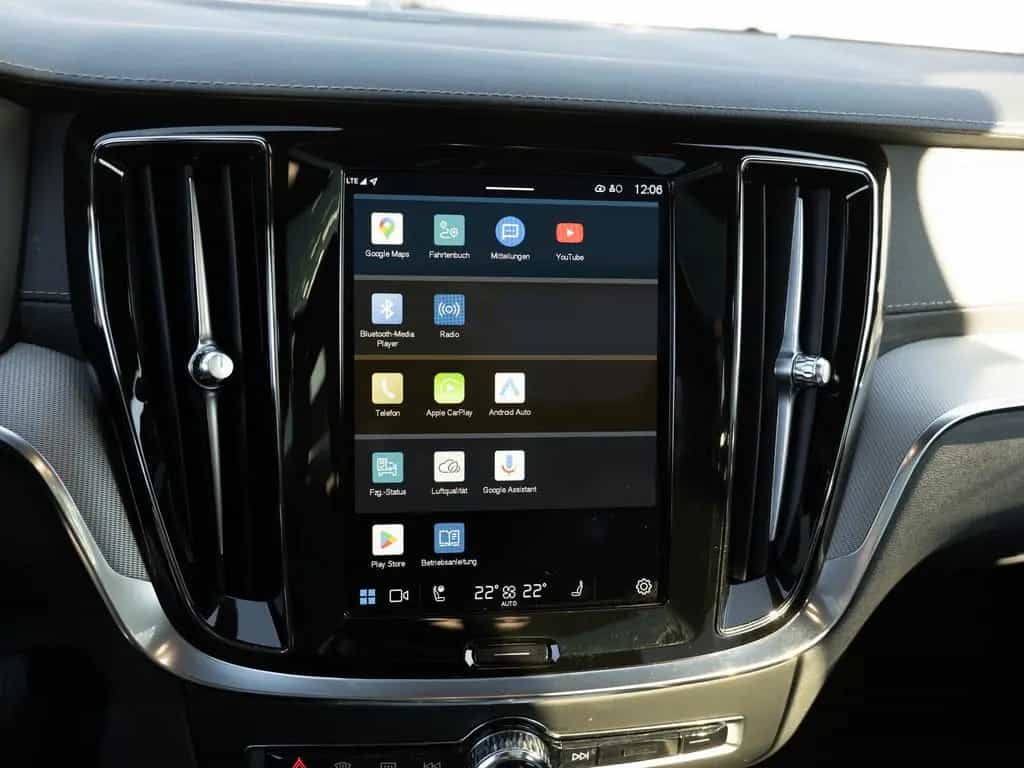 Volvo V60 B4 Ultimate Bright 10/2022-photo-37