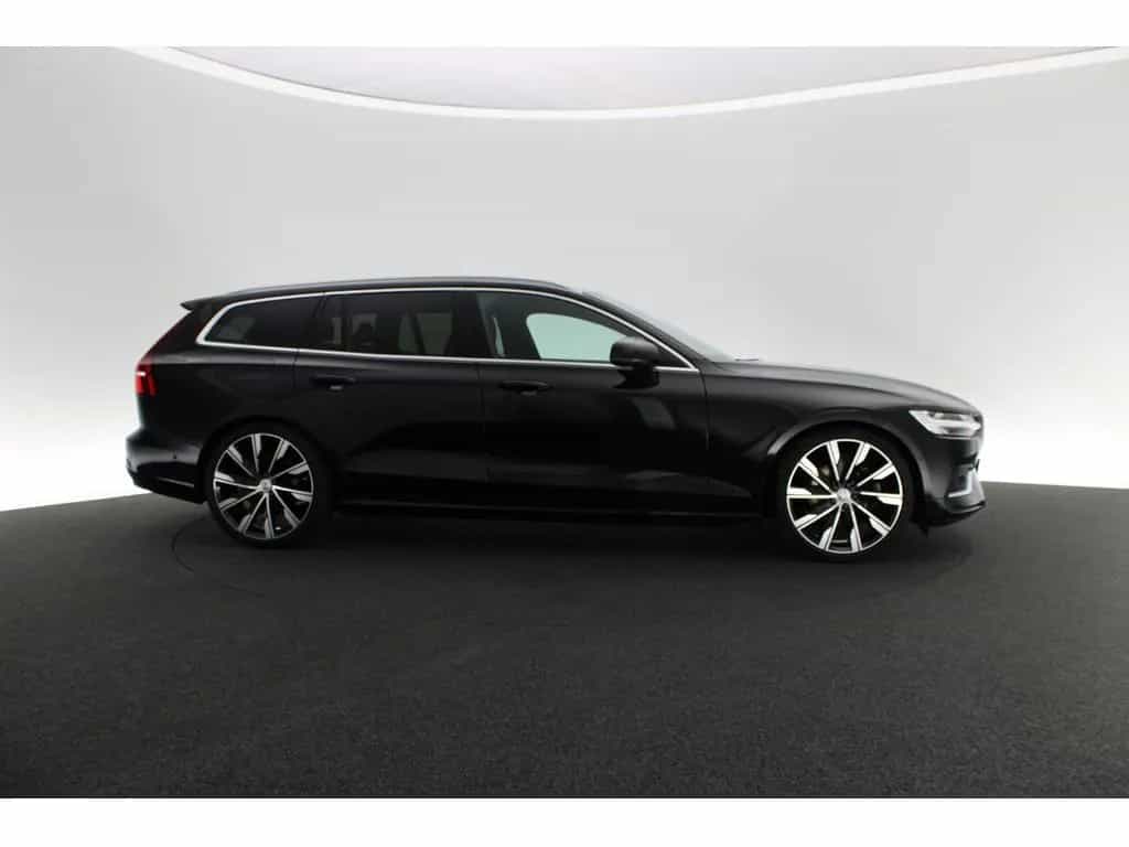 Volvo V60 B4 Ultimate Bright 10/2022-photo-6
