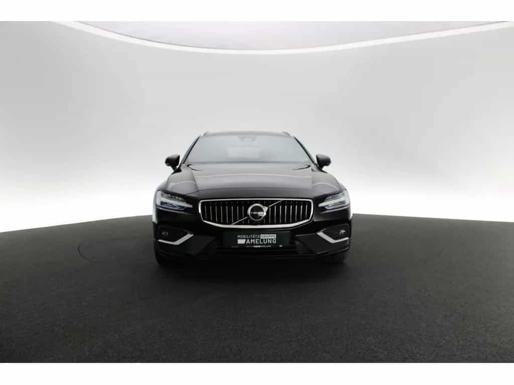 Volvo V60 B4 Ultimate Bright 10/2022-photo-8