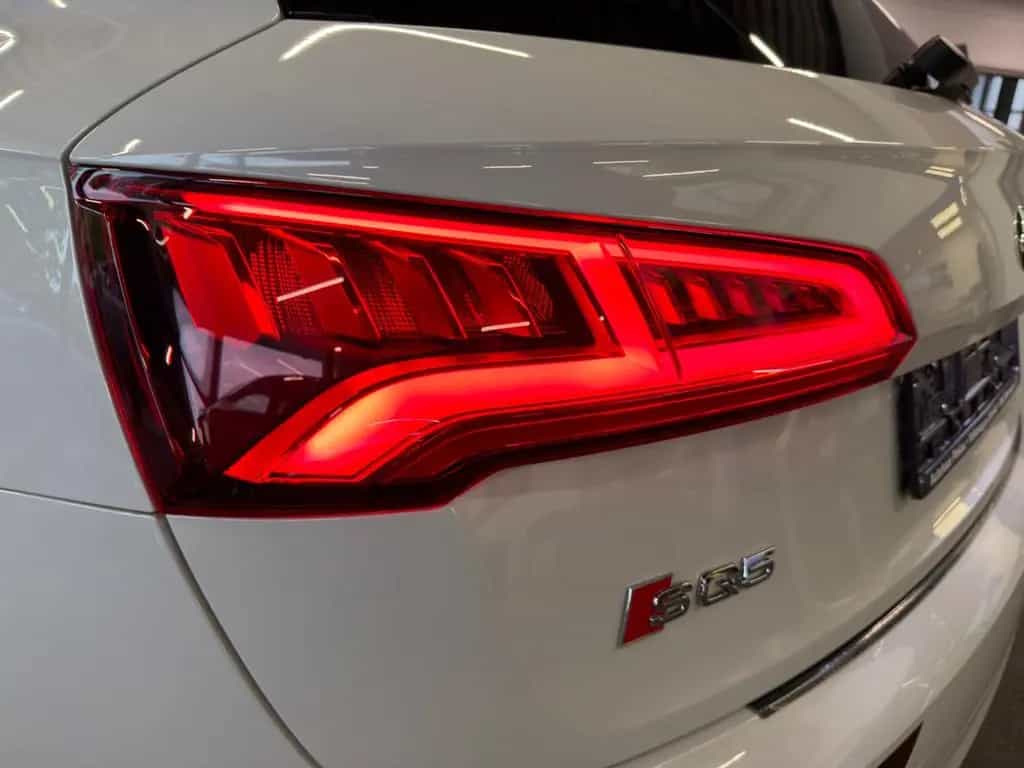 Audi SQ5 3.0TDI quattro PANO LUFT AHK Standhzg B&O 11/2019-photo-11