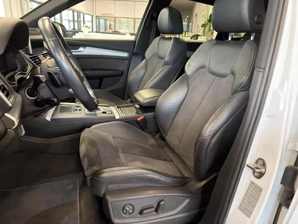Audi SQ5 3.0TDI quattro PANO LUFT AHK Standhzg B&O 11/2019-photo-14