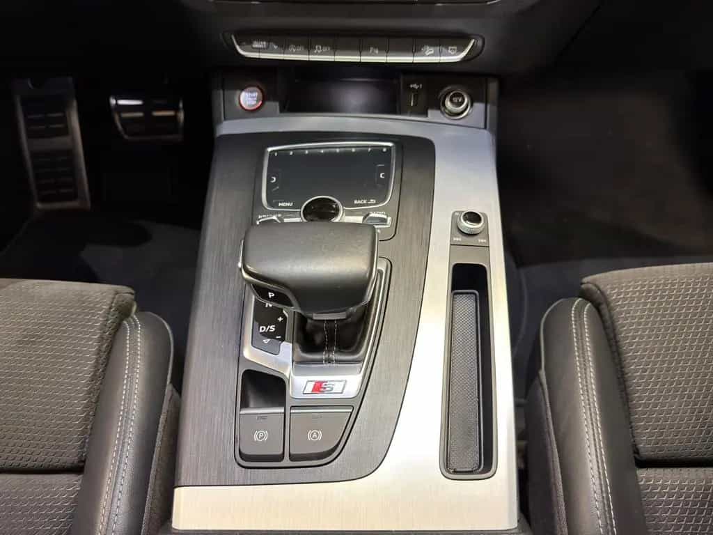 Audi SQ5 3.0TDI quattro PANO LUFT AHK Standhzg B&O 11/2019-photo-27