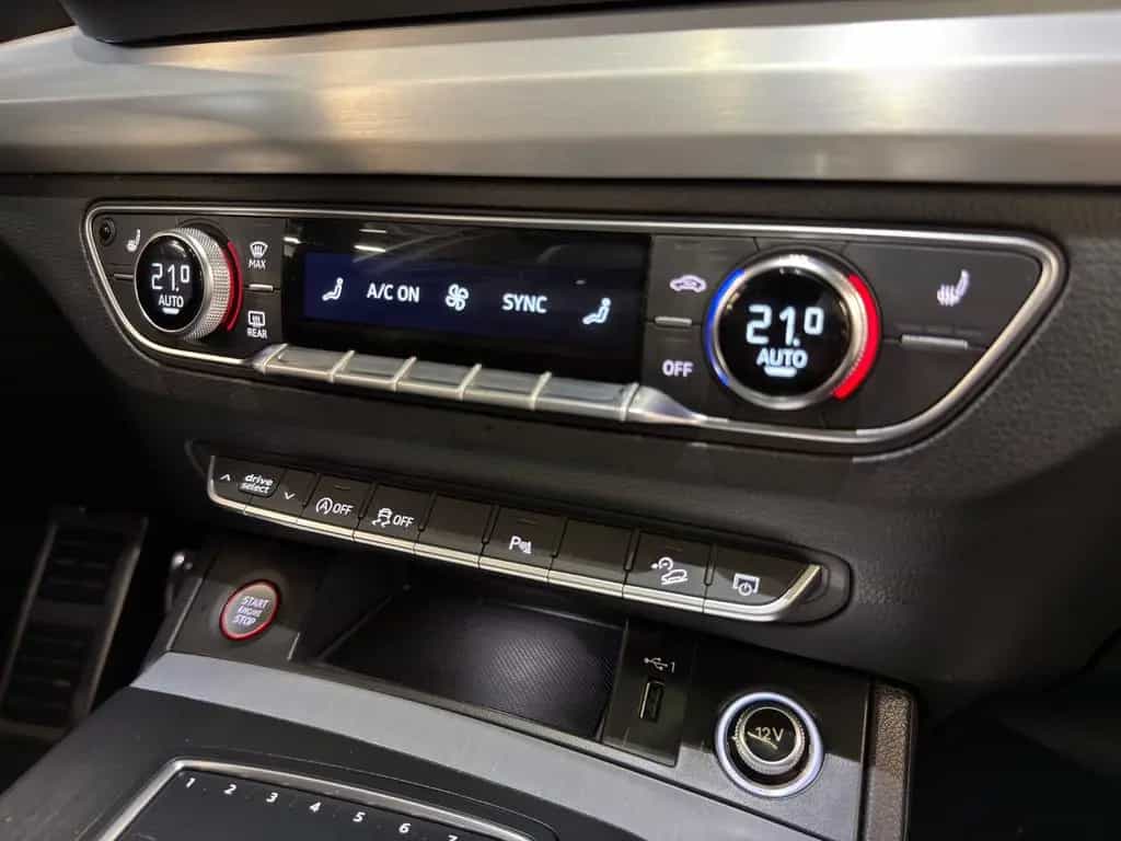 Audi SQ5 3.0TDI quattro PANO LUFT AHK Standhzg B&O 11/2019-photo-28