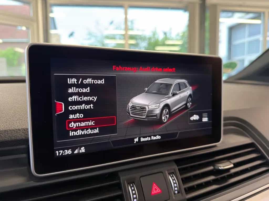 Audi SQ5 3.0TDI quattro PANO LUFT AHK Standhzg B&O 11/2019-photo-29