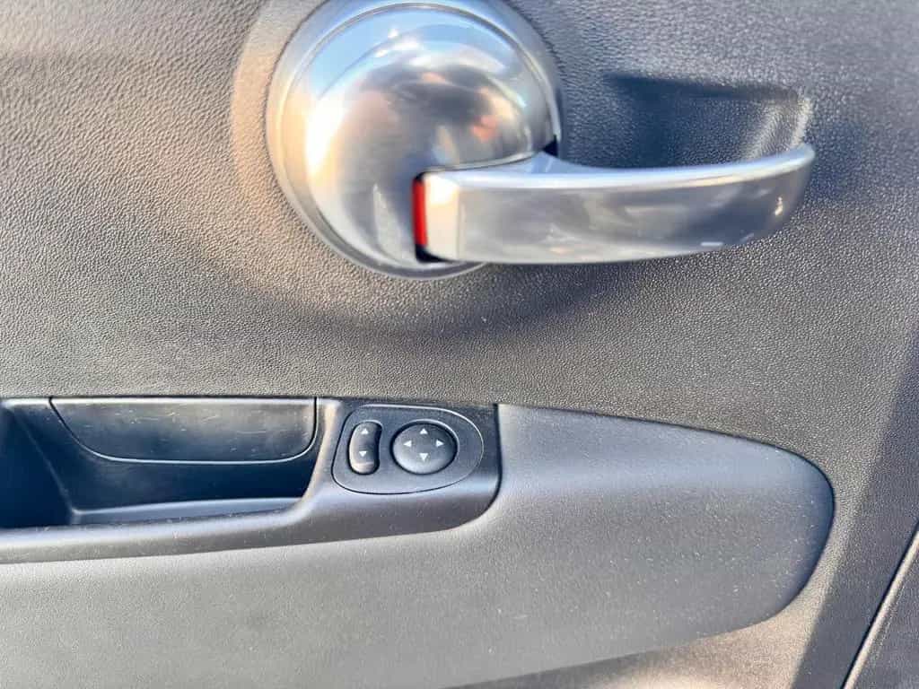 Abarth 500 595 Turismo / 2.Hand / TÜV neu / Öl neu 09/2018-photo-17