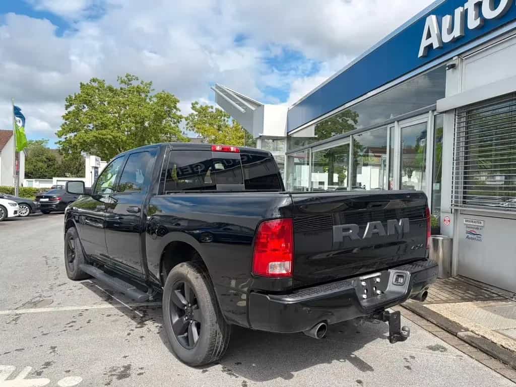 Dodge RAM 1500 Classic DS Big Horn Night Edition 01/2024-photo-5