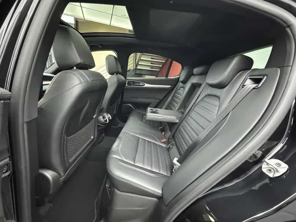 Alfa Romeo Stelvio 2.2 D Veloce Q4 1.Hand Panodach 07/2022-photo-15