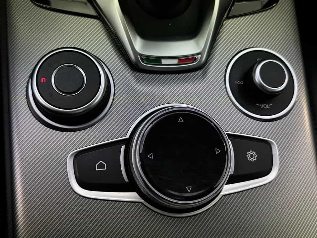 Alfa Romeo Stelvio 2.2 D Veloce Q4 1.Hand Panodach 07/2022-photo-33