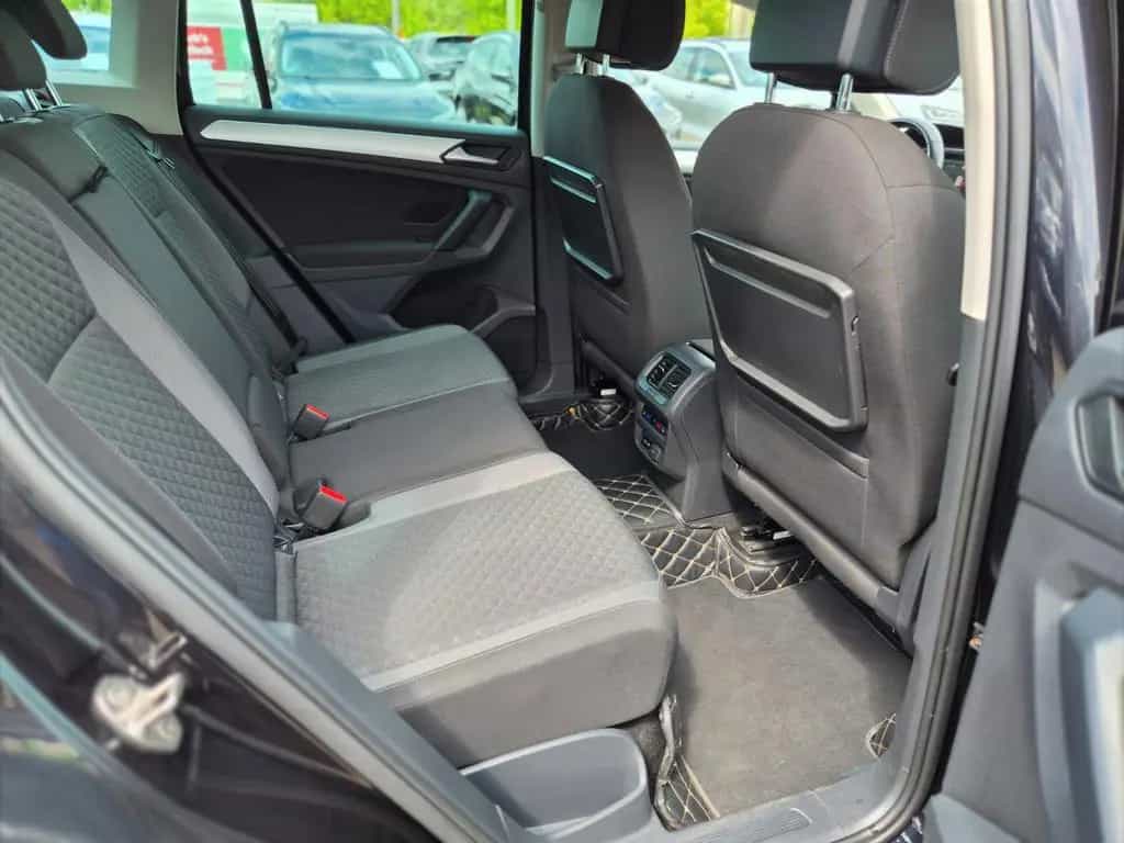 Volkswagen Tiguan 1.5 TSI Automatik R-Line/Navi/PDC/2.Hand 12/2019-photo-23