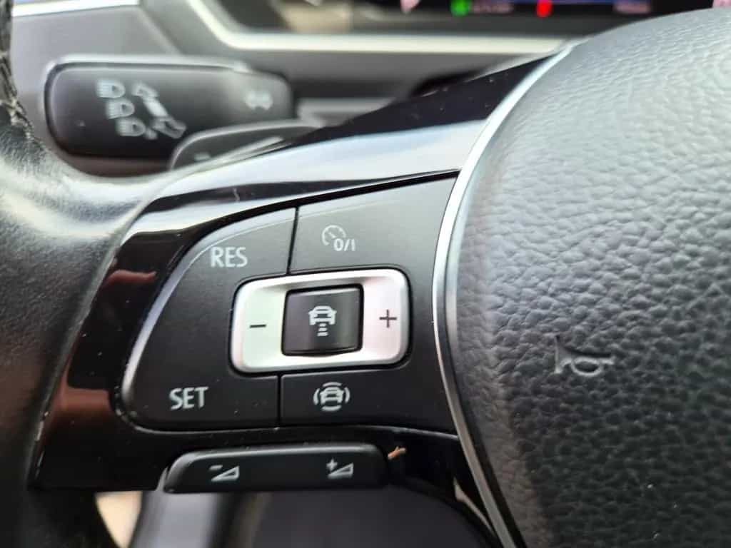 Volkswagen Tiguan 1.5 TSI Automatik R-Line/Navi/PDC/2.Hand 12/2019-photo-33