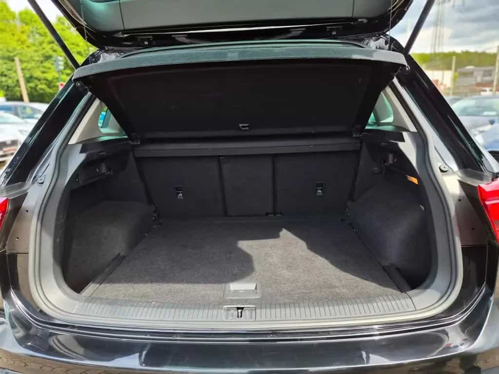 Volkswagen Tiguan 1.5 TSI Automatik R-Line/Navi/PDC/2.Hand 12/2019-photo-37