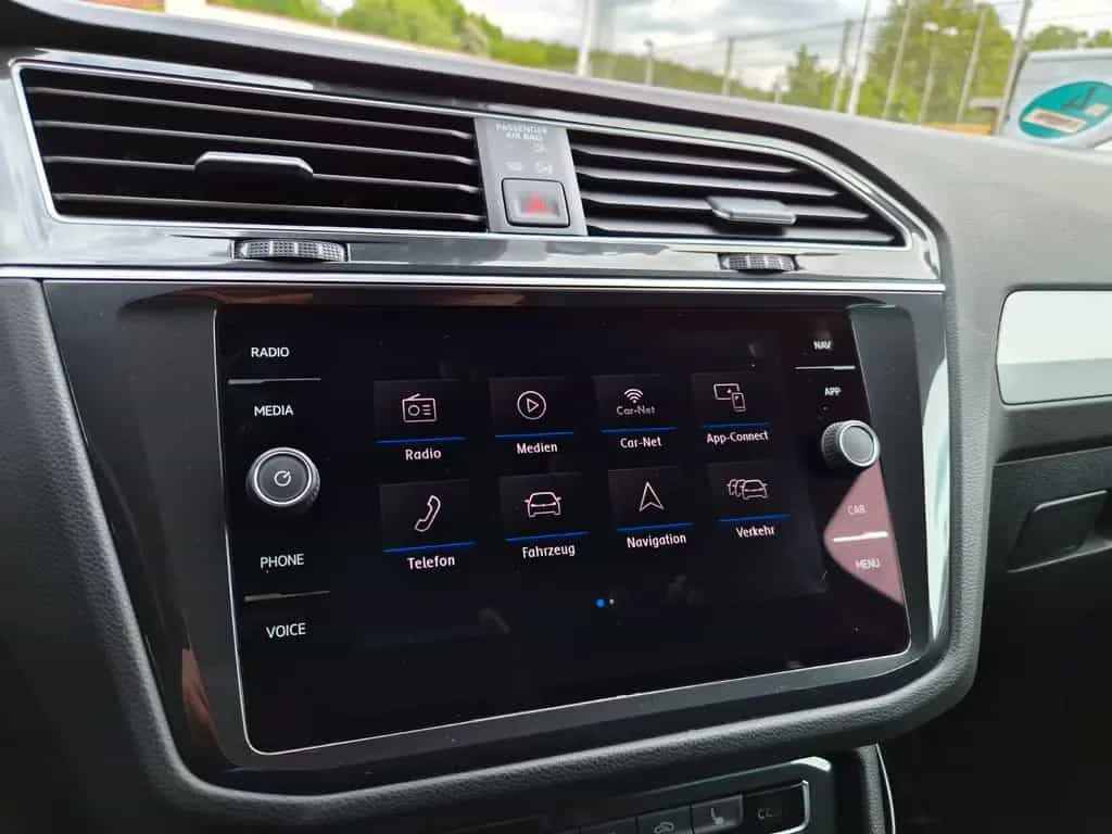 Volkswagen Tiguan 1.5 TSI Automatik R-Line/Navi/PDC/2.Hand 12/2019-photo-48
