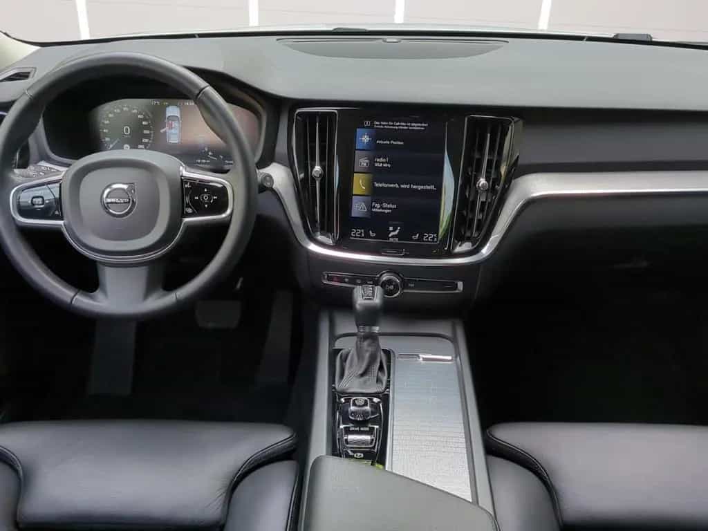 Volvo V60 D4 Inscription *Leder*BLIS*ACC*Kamera* 02/2021-photo-10