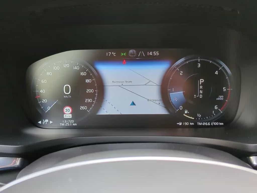 Volvo V60 D4 Inscription *Leder*BLIS*ACC*Kamera* 02/2021-photo-17