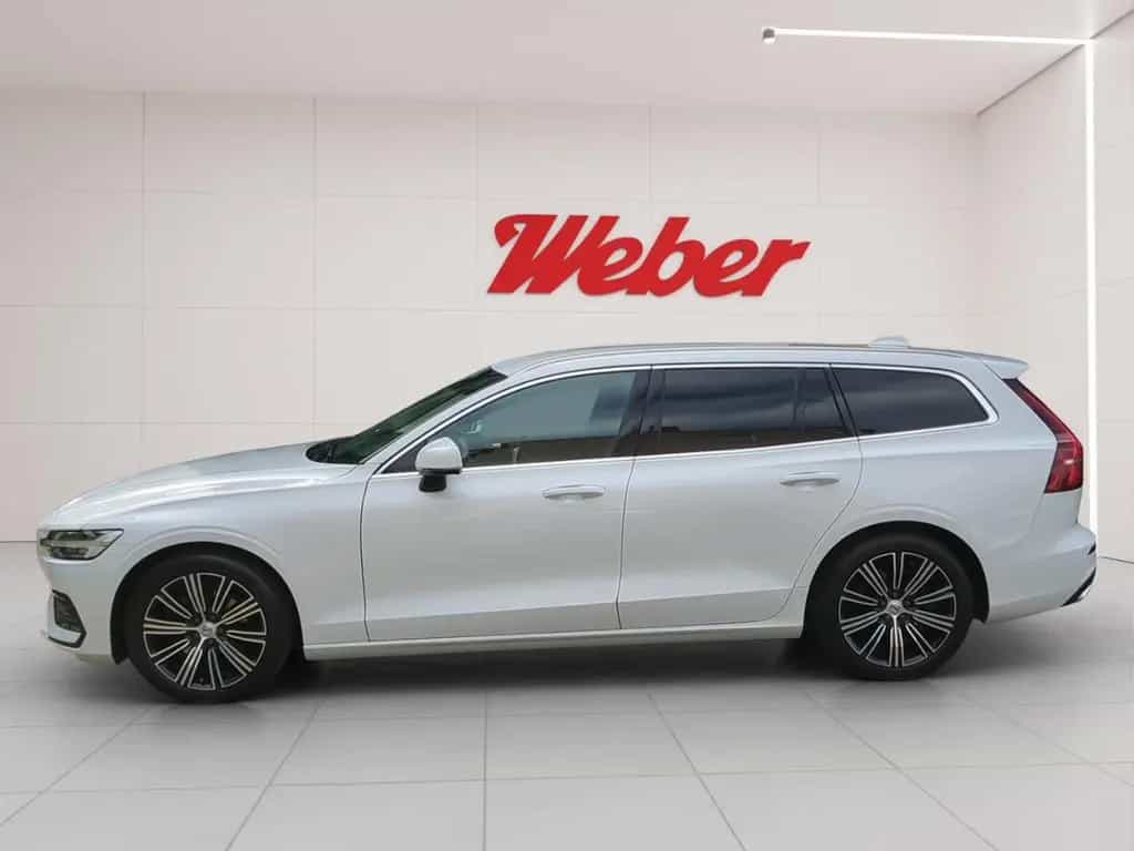 Volvo V60 D4 Inscription *Leder*BLIS*ACC*Kamera* 02/2021-photo-2