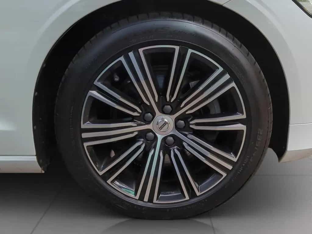 Volvo V60 D4 Inscription *Leder*BLIS*ACC*Kamera* 02/2021-photo-25