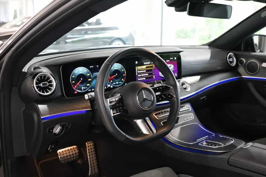 Mercedes-Benz E-Class 200 Coupe AMG Pano*360*ACC*Night*MBeam 01/2023-photo-11