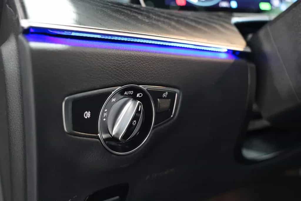 Mercedes-Benz E-Class 200 Coupe AMG Pano*360*ACC*Night*MBeam 01/2023-photo-13
