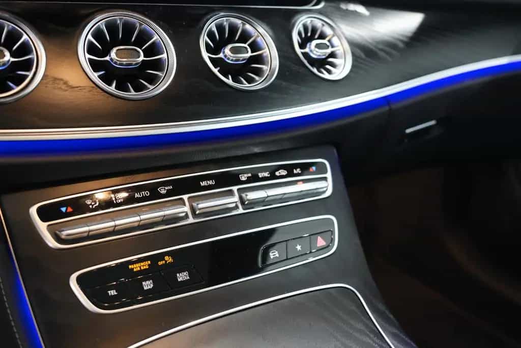 Mercedes-Benz E-Class 200 Coupe AMG Pano*360*ACC*Night*MBeam 01/2023-photo-19