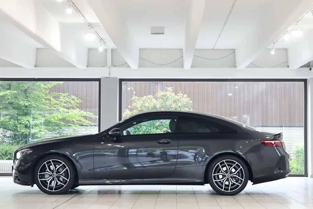Mercedes-Benz E-Class 200 Coupe AMG Pano*360*ACC*Night*MBeam 01/2023-photo-4