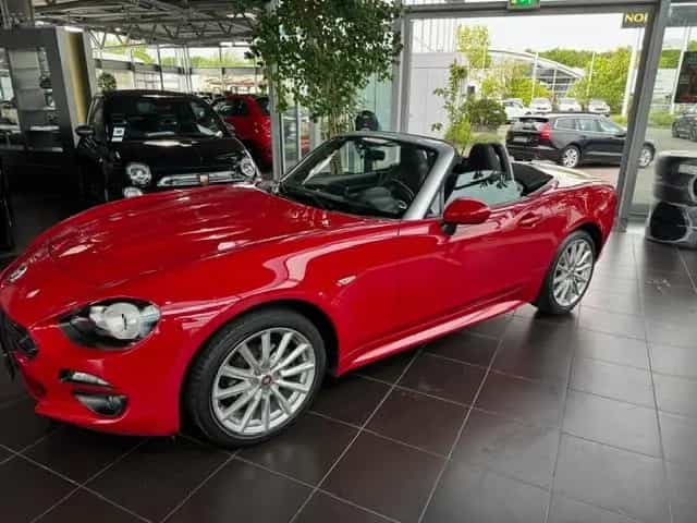 Fiat 124 Spider Lusso BOSE ALU NAVI 01/2018-photo-11