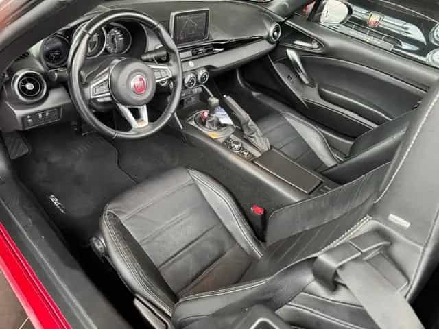 Fiat 124 Spider Lusso BOSE ALU NAVI 01/2018-photo-16