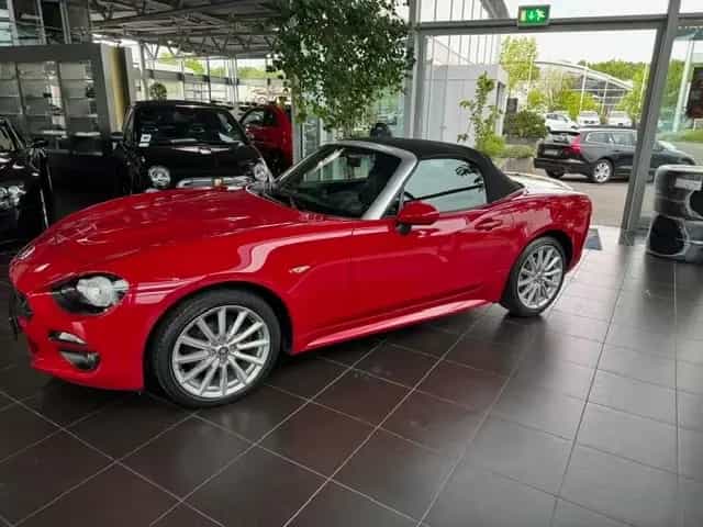 Fiat 124 Spider Lusso BOSE ALU NAVI 01/2018-photo-3