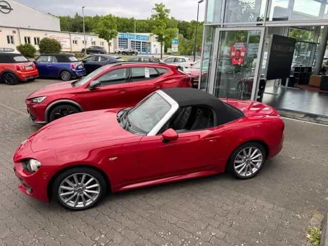 Fiat 124 Spider Lusso BOSE ALU NAVI 01/2018-photo-33