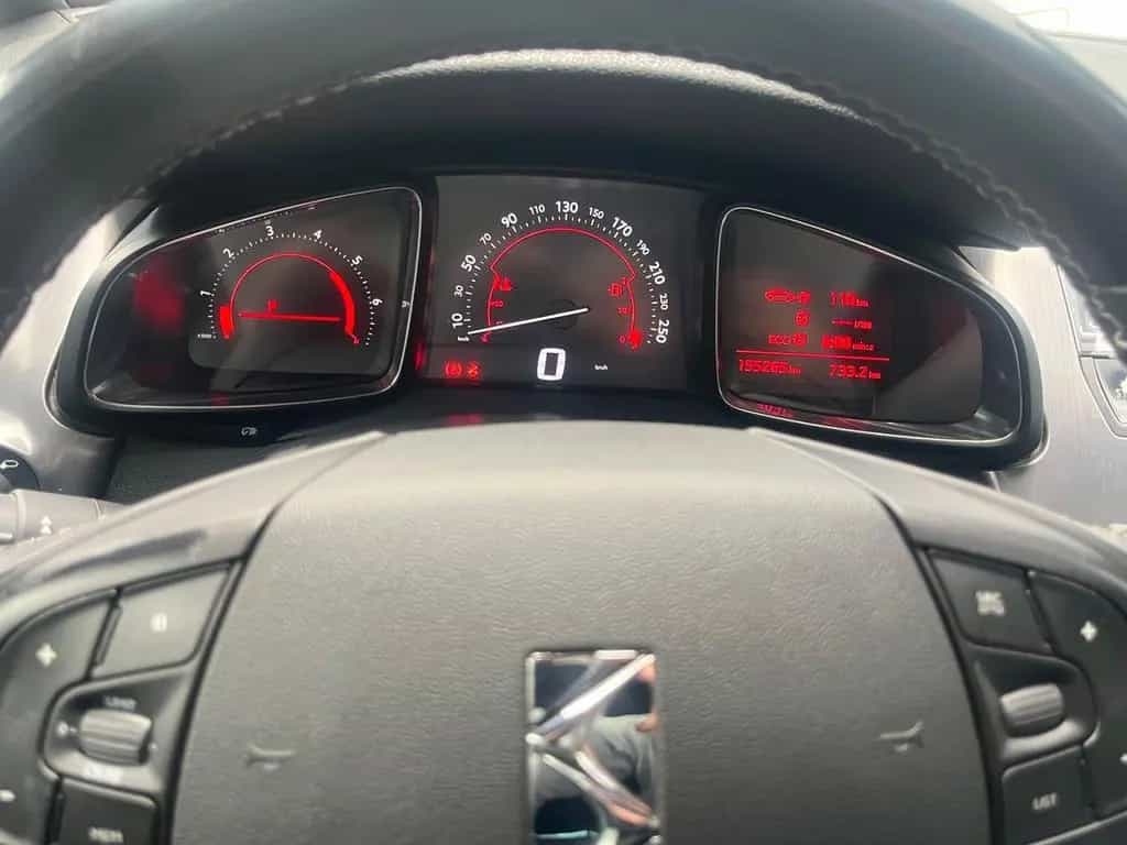 DS Automobiles DS5 Ds DS5 5 BlueHDi 120 Cv Sport Chic 02/2016-photo-11