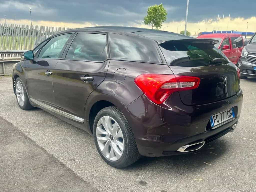 DS Automobiles DS5 Ds DS5 5 BlueHDi 120 Cv Sport Chic 02/2016-photo-6