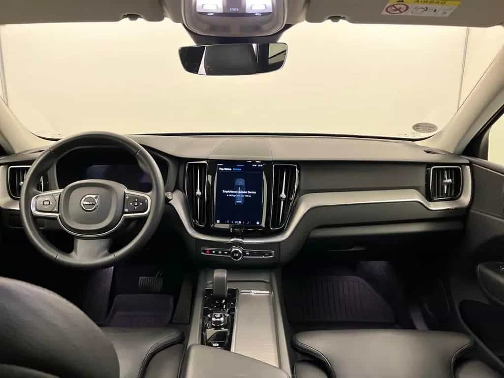 Volvo XC60 Core ALLRAD AHK*VollLed*VollLeder*4xSHZ*Win 12/2022-photo-7