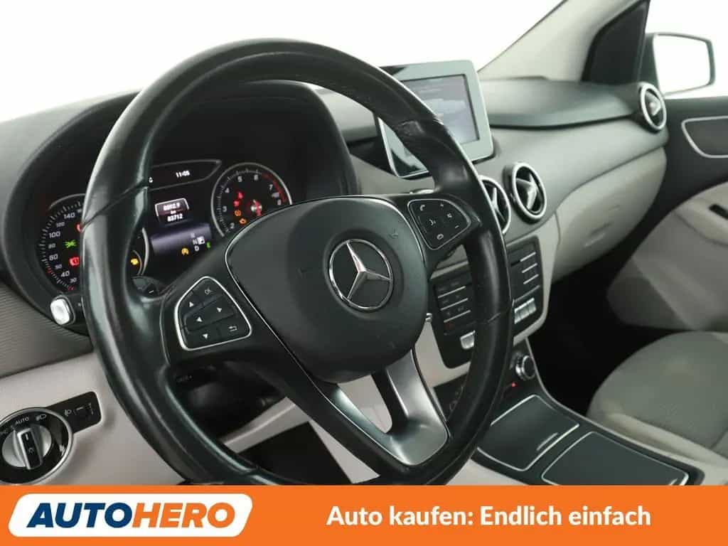 Mercedes-Benz B 180 B-Klasse B 180 Style Aut.*NAVI*TEMPO*PDC*SHZ* 04/2015-photo-10