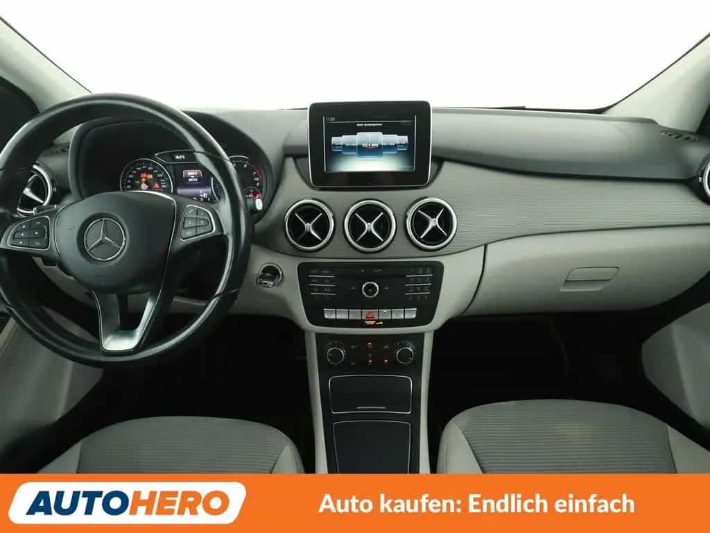 Mercedes-Benz B 180 B-Klasse B 180 Style Aut.*NAVI*TEMPO*PDC*SHZ* 04/2015-photo-11