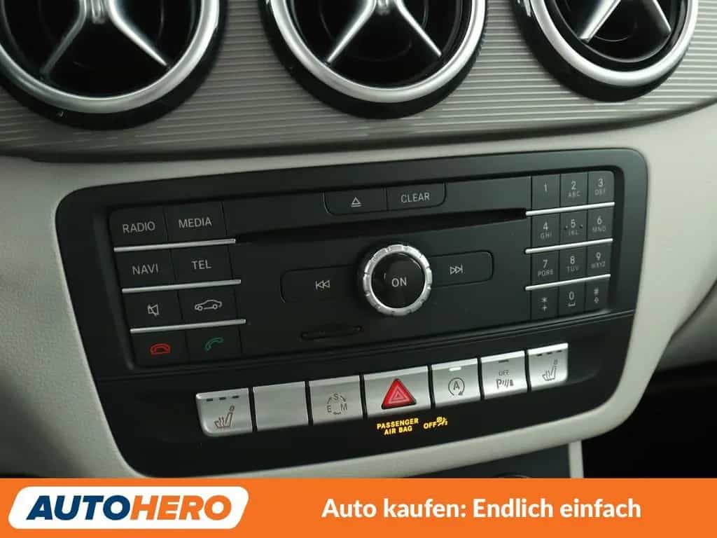 Mercedes-Benz B 180 B-Klasse B 180 Style Aut.*NAVI*TEMPO*PDC*SHZ* 04/2015-photo-22