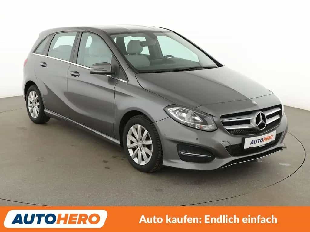 Mercedes-Benz B 180 B-Klasse B 180 Style Aut.*NAVI*TEMPO*PDC*SHZ* 04/2015-photo-7