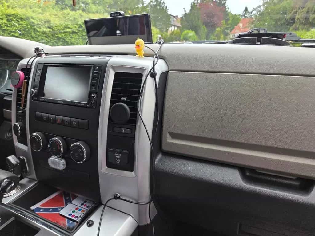 Dodge RAM 5,7 Hemi SLT 12/2011-photo-13