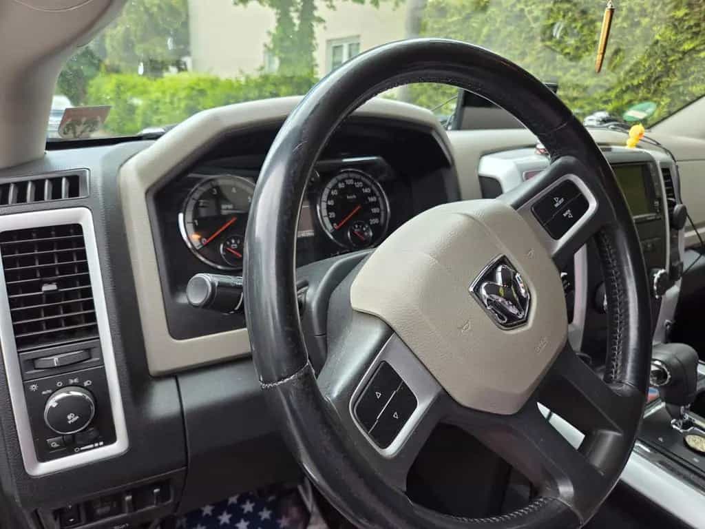 Dodge RAM 5,7 Hemi SLT 12/2011-photo-7