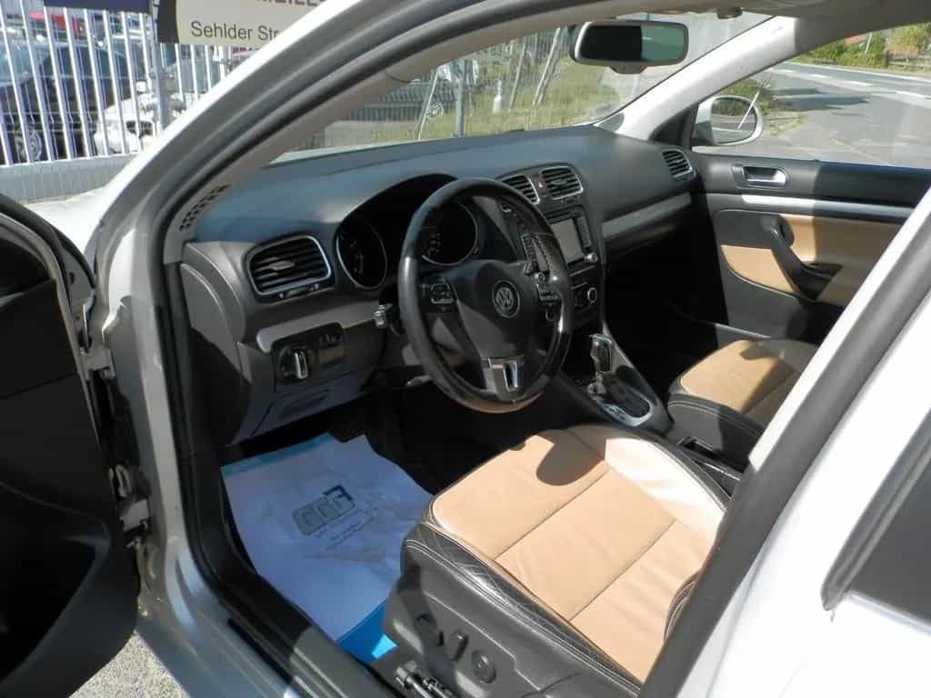 Volkswagen Golf VI Variant Exclusive*Xenon*Navi*Automatik* 01/2012-photo-5