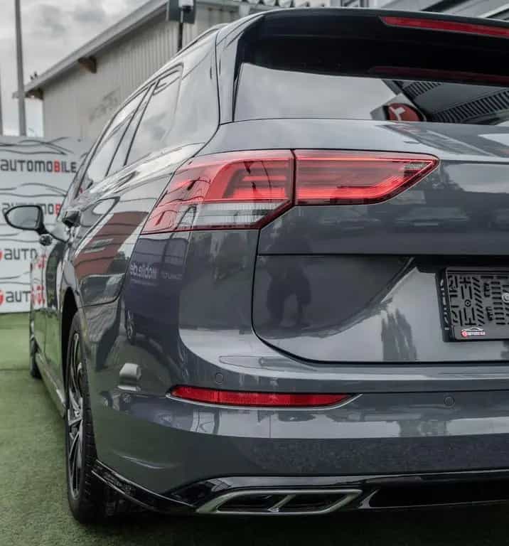 Volkswagen Golf VIII Variant R-Line ACC|KAM|SPUR|VIRUTAL. 12/2022-photo-8