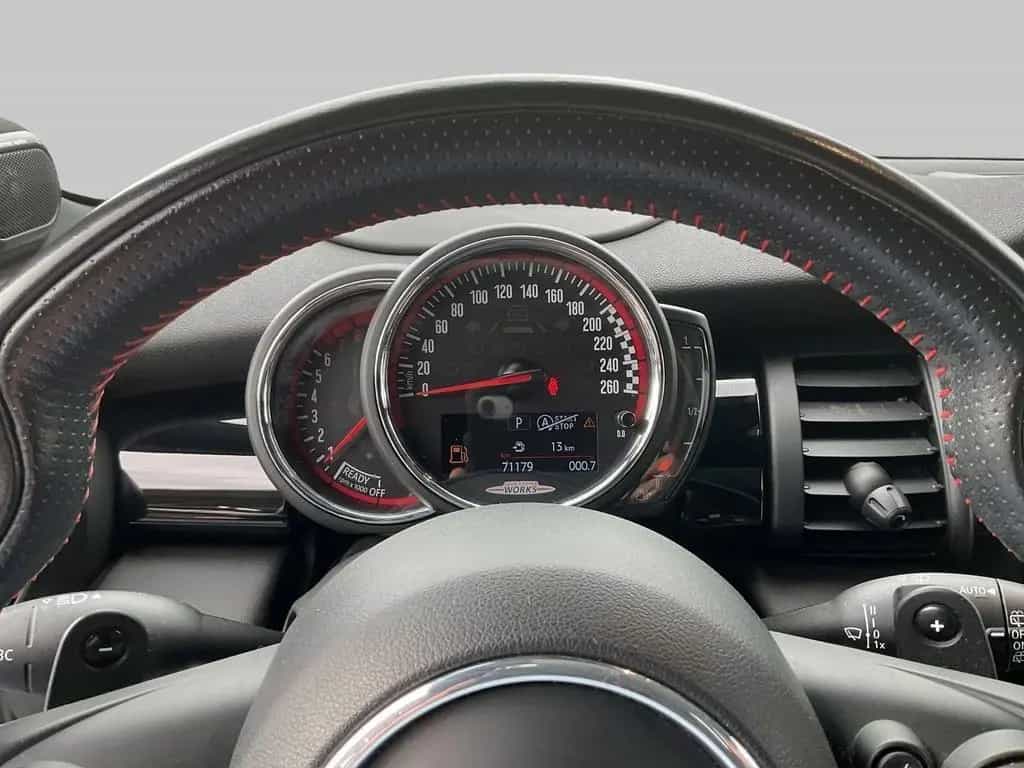 MINI John Cooper Works HUD Pano Navi Leder LED Sound- 12/2018-photo-9
