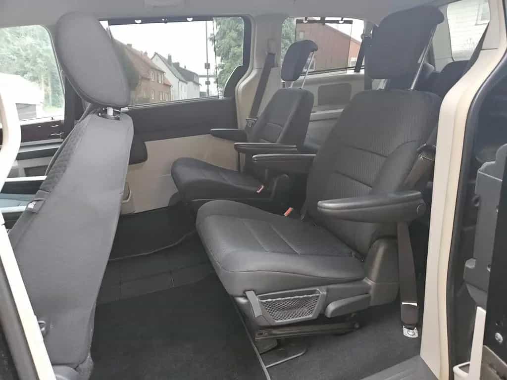 Chrysler Grand Voyager Limited 2.8 CRD Autom. Limited 12/2009-photo-12