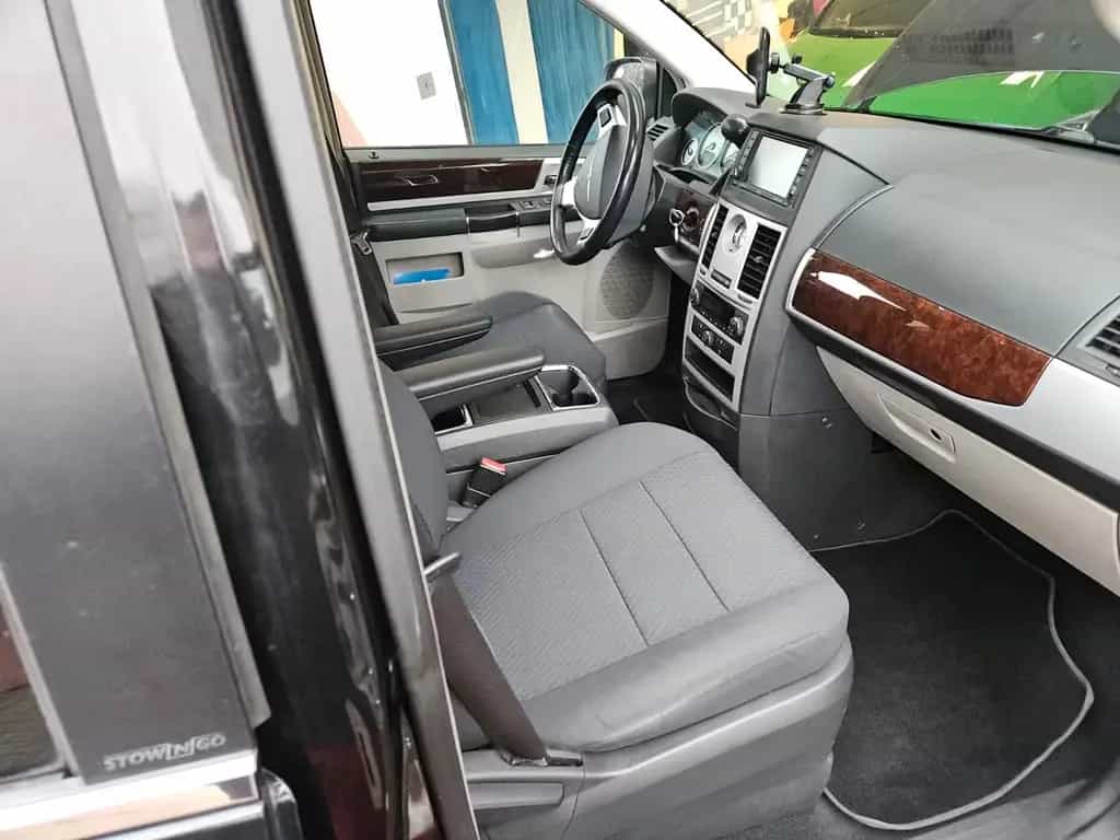 Chrysler Grand Voyager Limited 2.8 CRD Autom. Limited 12/2009-photo-13