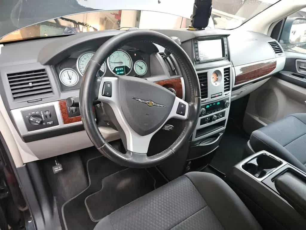Chrysler Grand Voyager Limited 2.8 CRD Autom. Limited 12/2009-photo-7