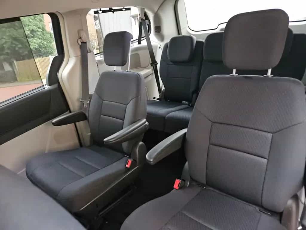 Chrysler Grand Voyager Limited 2.8 CRD Autom. Limited 12/2009-photo-9